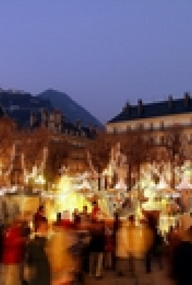 80 مليون سائح زاروا فرنسا العام الماضي