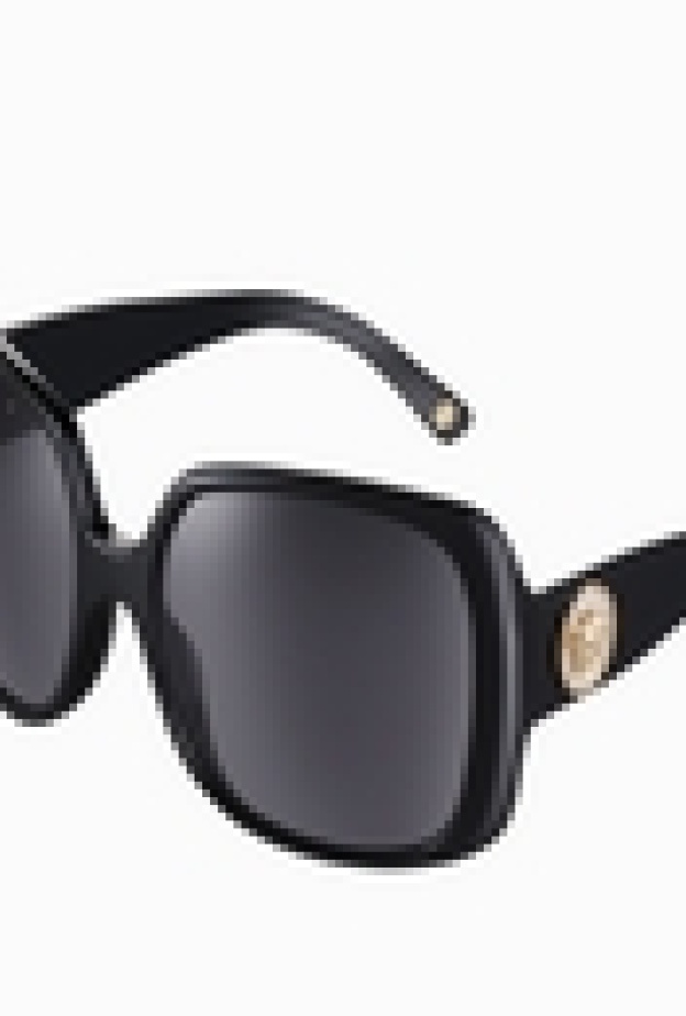 صديقة الشمس: نظارة فيرساتشي &quot;محدودة الإصدار&quot;