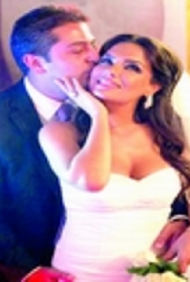 ريدا بطرس تحتفل بزواجها في أمريكا