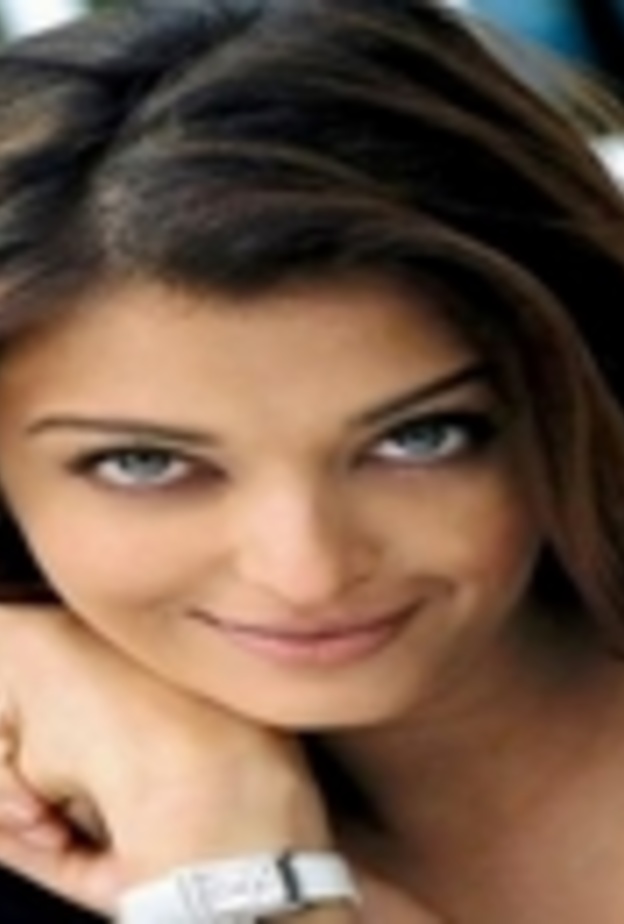 أيشواريا راي تفصح عن سرّ لون شعرها