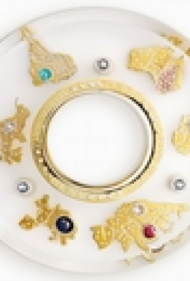 مليون دولاراً ثمناً لزجاجة عطر من DKNY