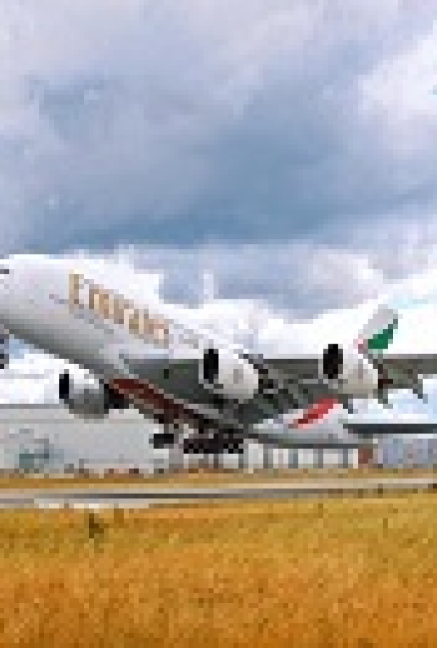 281 ألف حركة طيران بأجواء الامارات في 5 أشهر