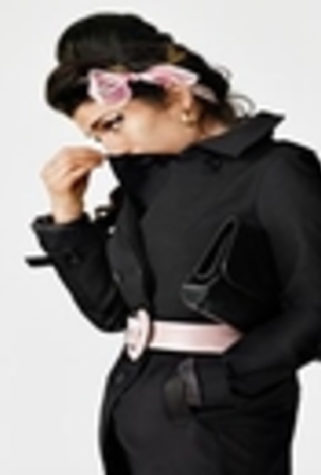 والد آيمي واينهاوس يقاضي جان بول غوتييه