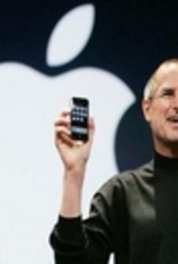 ستيف جوبز يفوز بجائز جرامي