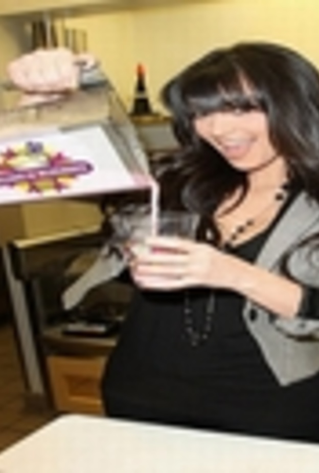 كيم كارداشيان: أحبّ الطّعام العربيّ ومتحمّسة لزيارة دبي