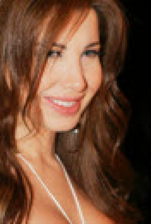 نانسي عجرم تحضر مفاجأة للأطفال 