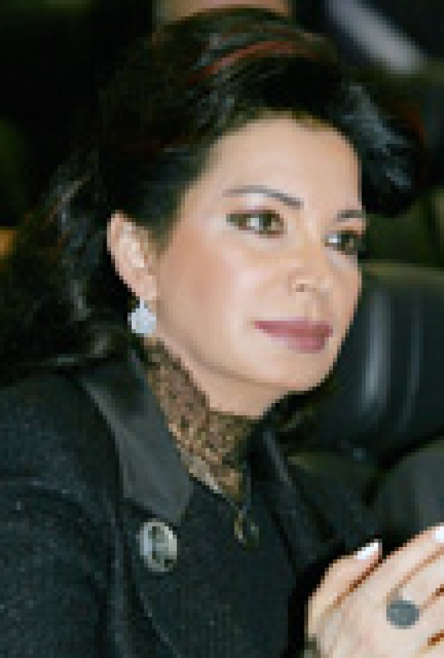 نازك الحريري: نعتز بمبادرة معهد العالم العربي تكريما لذكرى الرئيس الشهيد رفيق الحريري