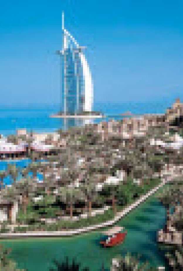 الاضطرابات العربية ترفع نسبة السياحة بالامارات