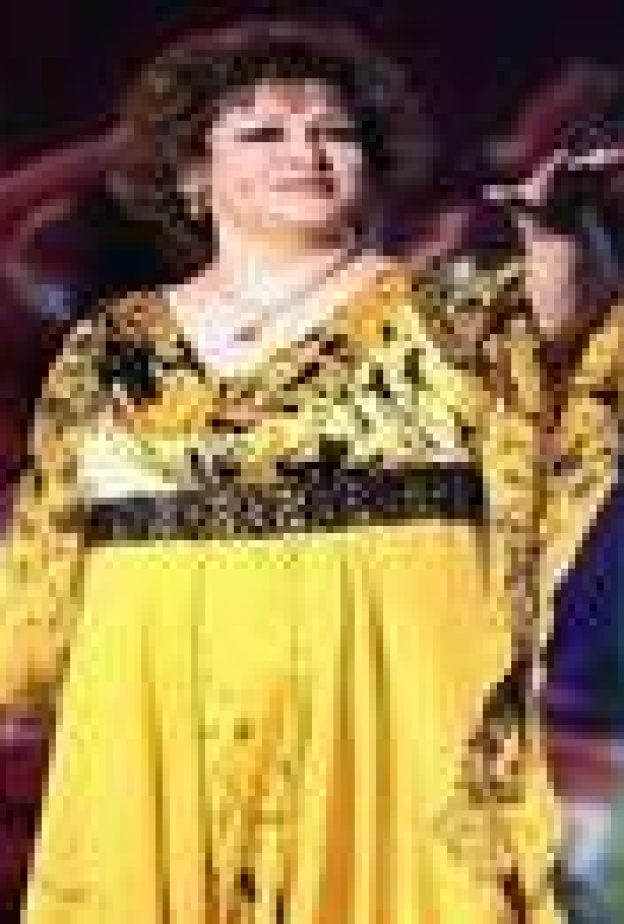 وردة الجزائرية تطرب مدرجات أسواق بيروت