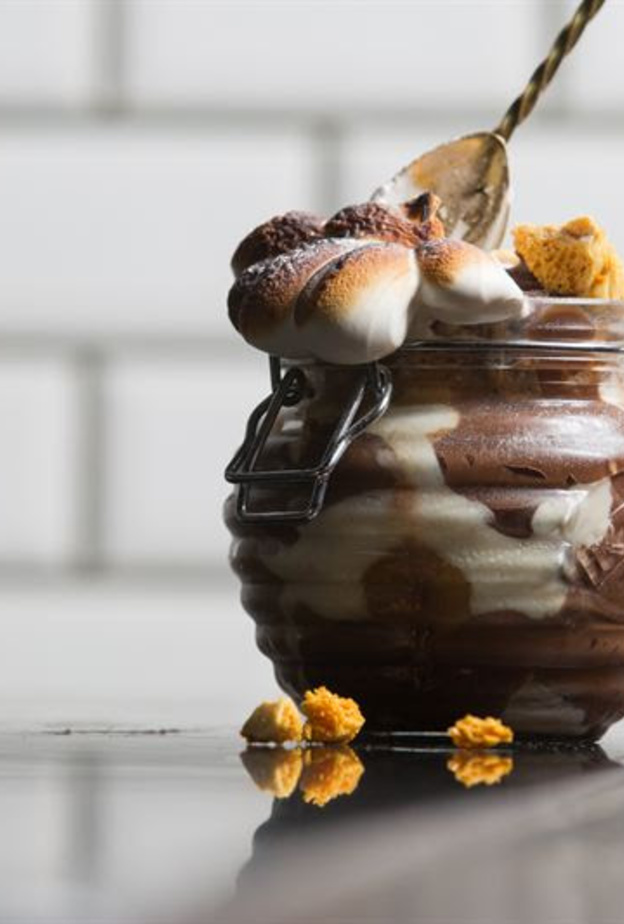 مطعم ذا هايد يطرح عرضأ خاصاً في يوم الحب