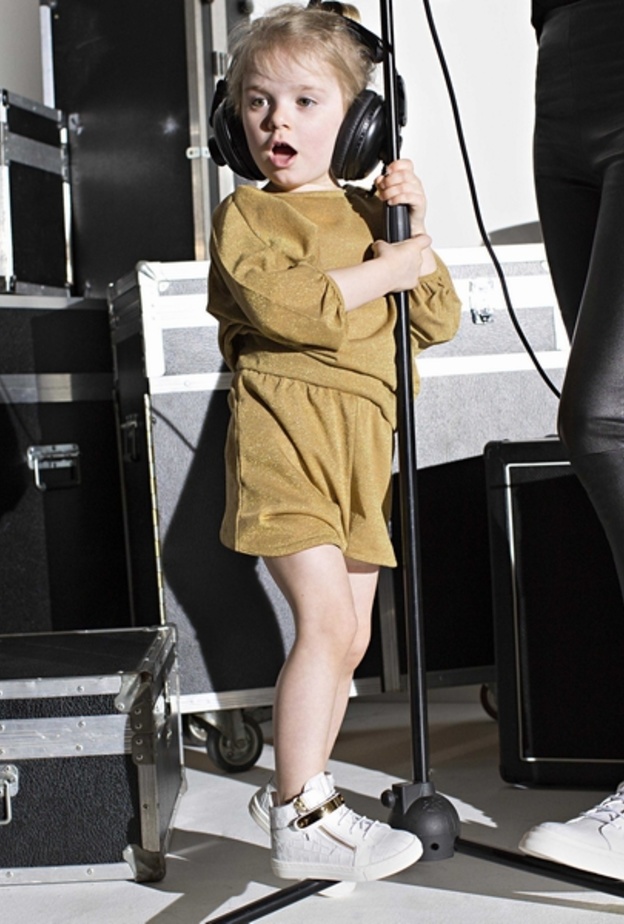 جلسة تصويرية مرحة