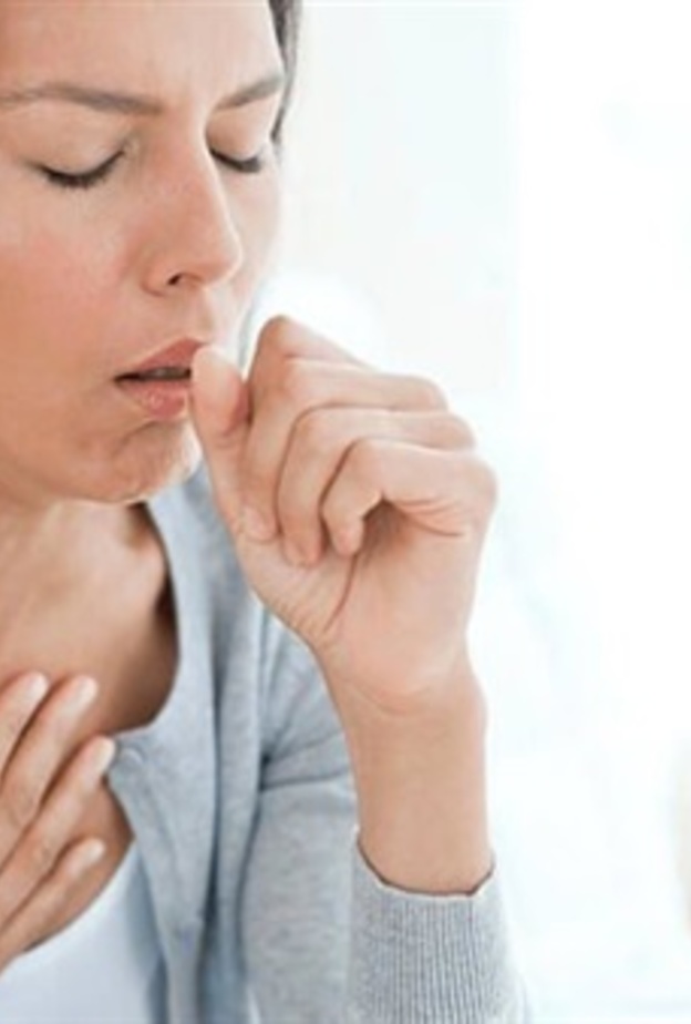 يجب غسل اليدين وتعقيمها بشكل مستمر