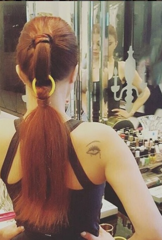 تسريحة ذيل الحصان العصريّة 