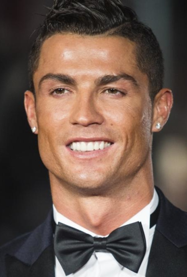 كريستيناو عاشق العارضات