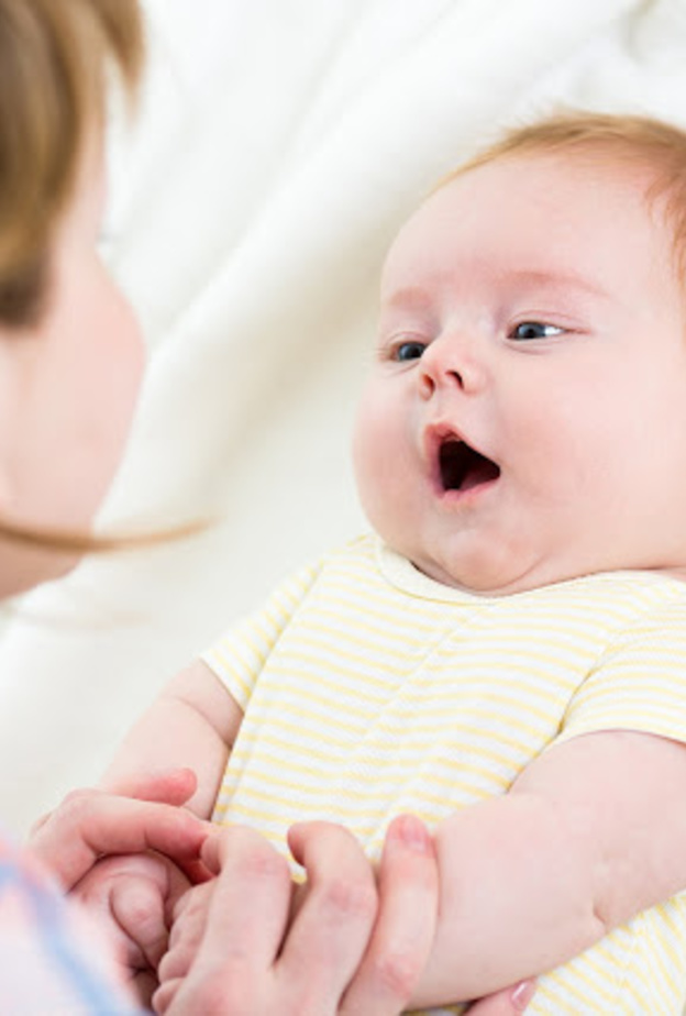 الحديث مع الطفل