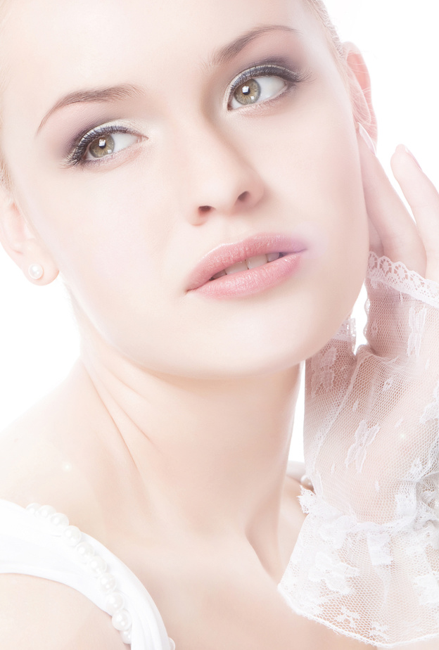 ازالة شعر الوجه قبل الزفاف بخلطات طبيعية