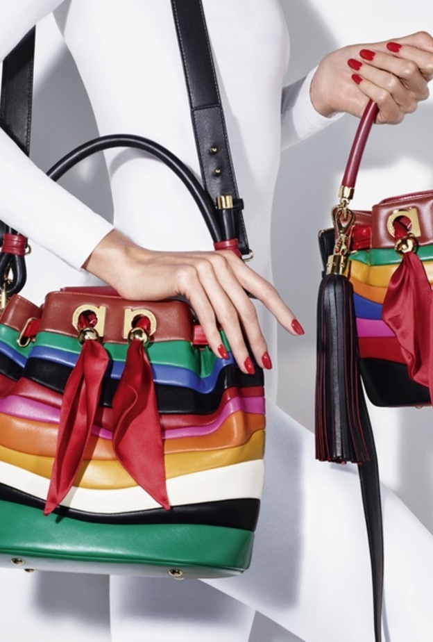 تعاون مميز بين سالفاتوري فيراغامو وروجي فيفييه 