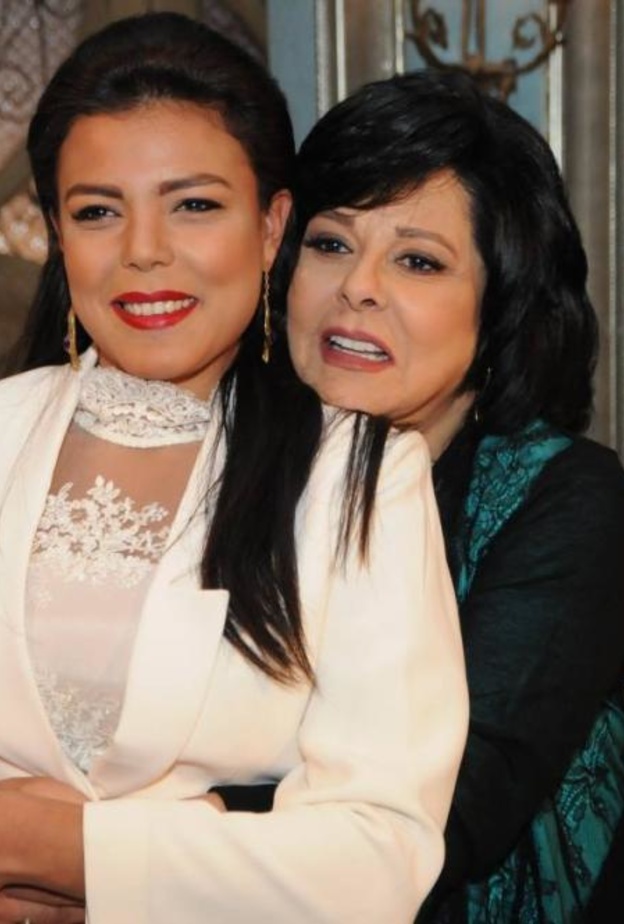 اسعاد يونس برفقة ناهد السباعي في برنامج صاحبة السعادة