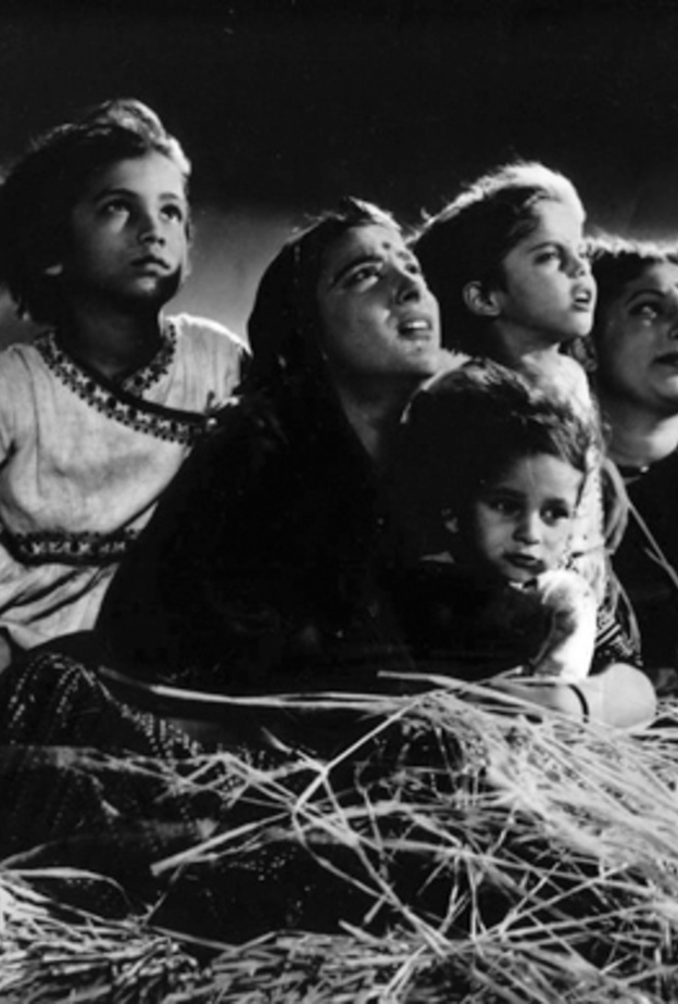 نرجس في فيلم الهند أمي Mother India