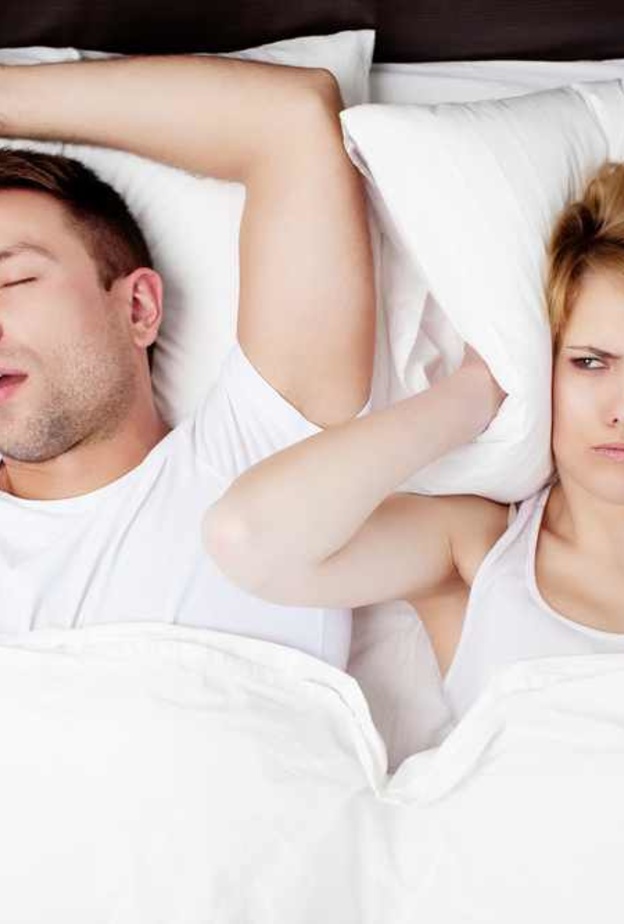 نوم الزوجين في سريرين منفصلين يحميهما من الطلاق .. كيف؟ 