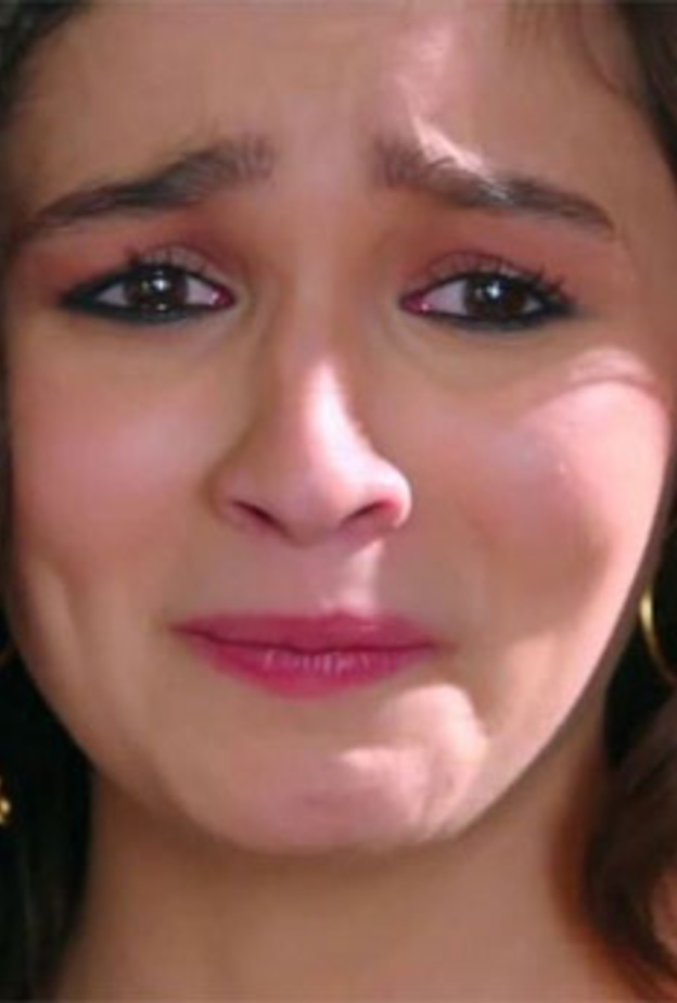 ما السبب الذي جعل عليا بهات تبكي؟