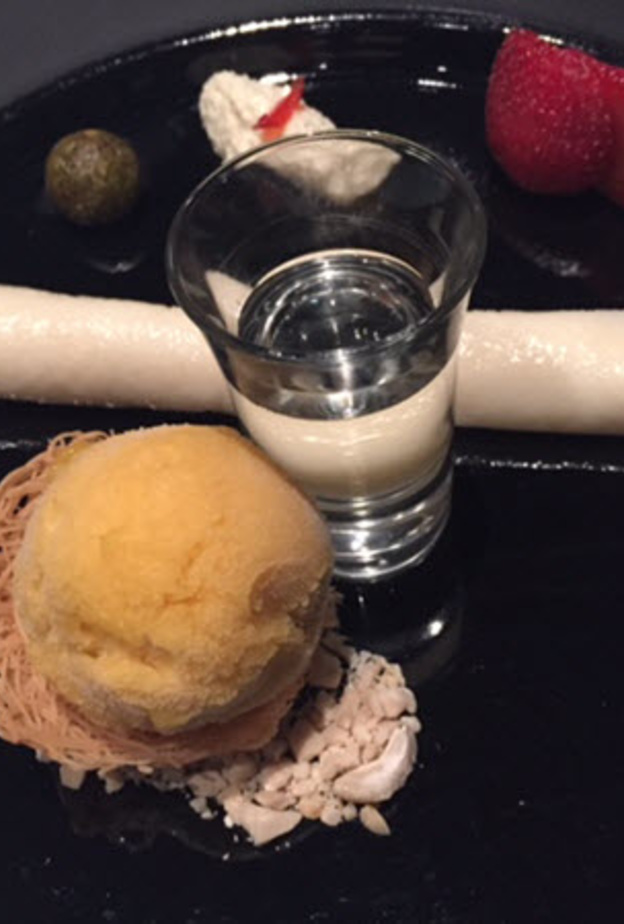 حلاوة الجبن مع الآيس كريم