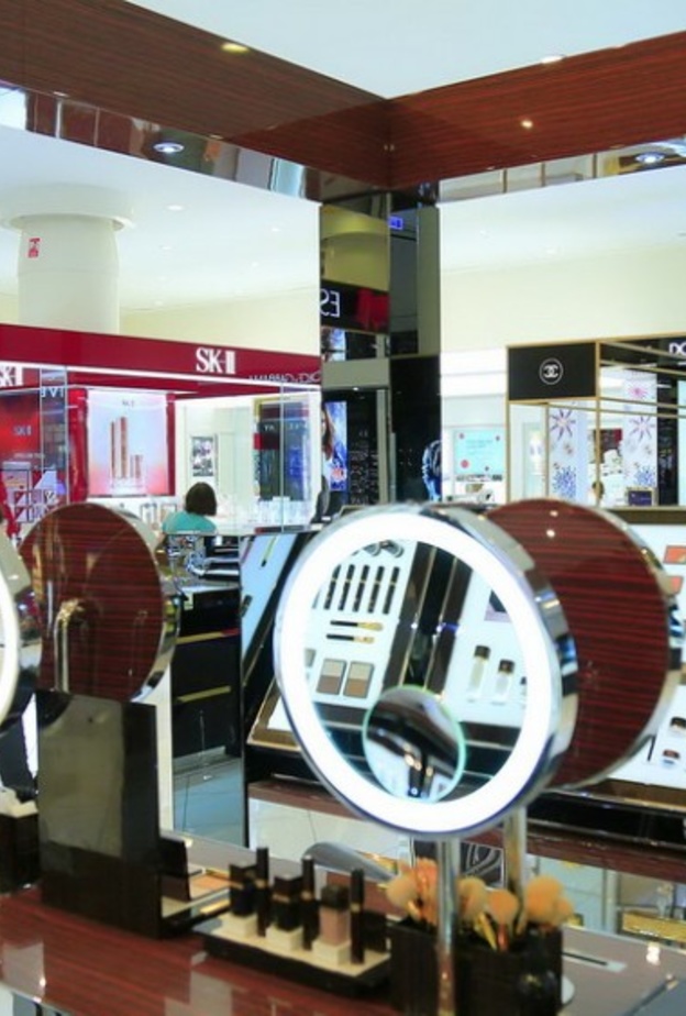 مهرجان دبي للتسوق وباريس غاليري يستضيفان أكبر حملة تجميل 