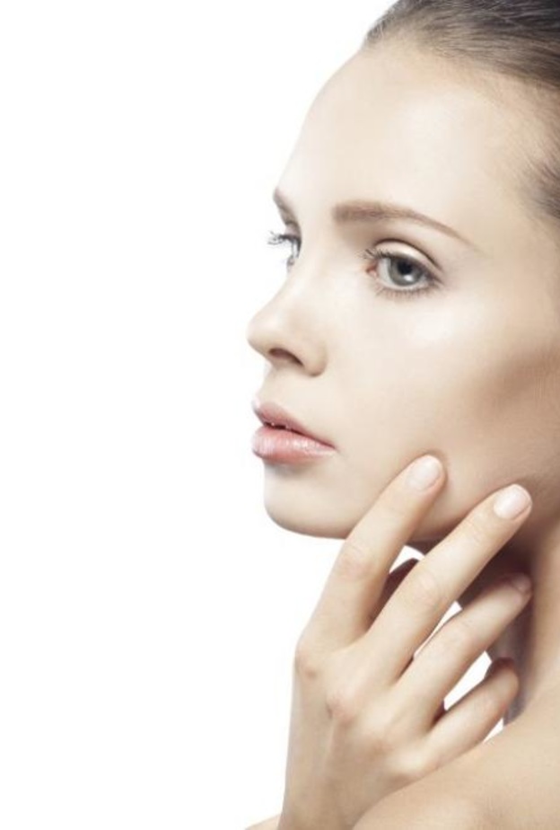 خطوات ازالة البثور السوداء عن أنفك