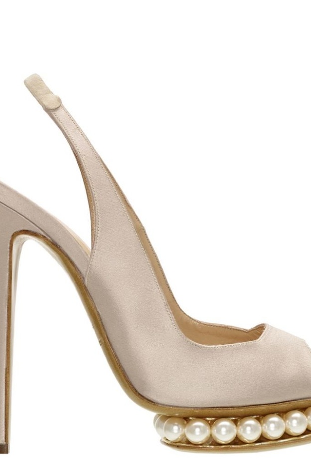 Nicholas Kirkwood @ Level Shoes 