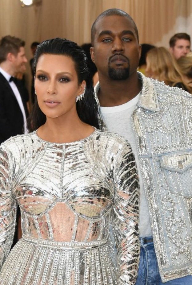 الثنائي الأكثر أناقة في حفل Met Gala لعام 2016 على مجله فوج