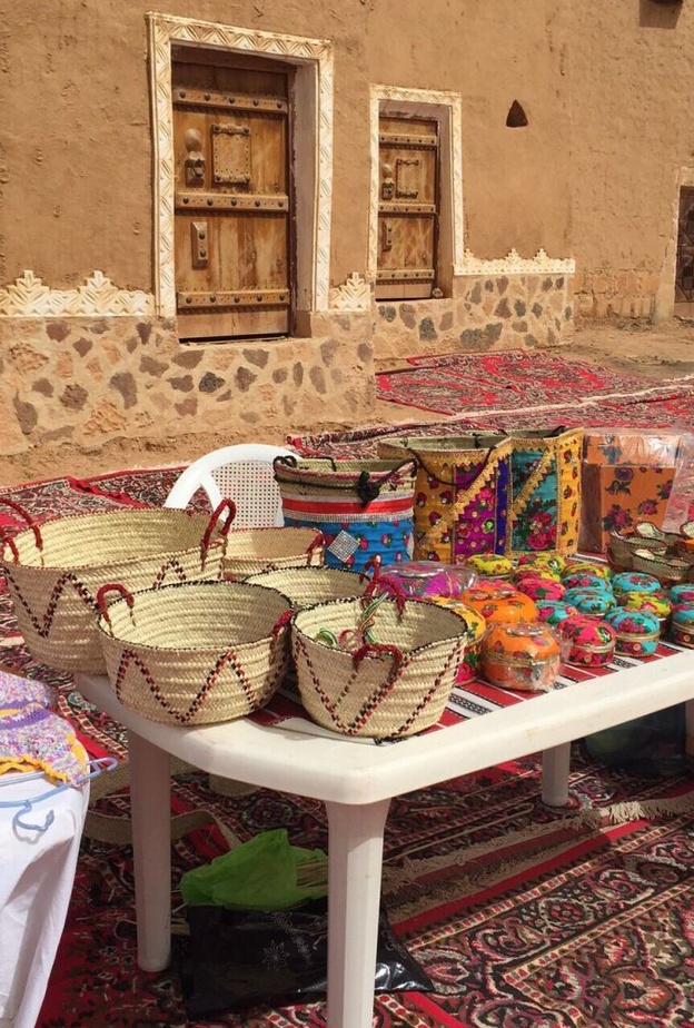 الاسر المنتجة توفر الوجبات للمساجد وخيام التفطير برمضان 