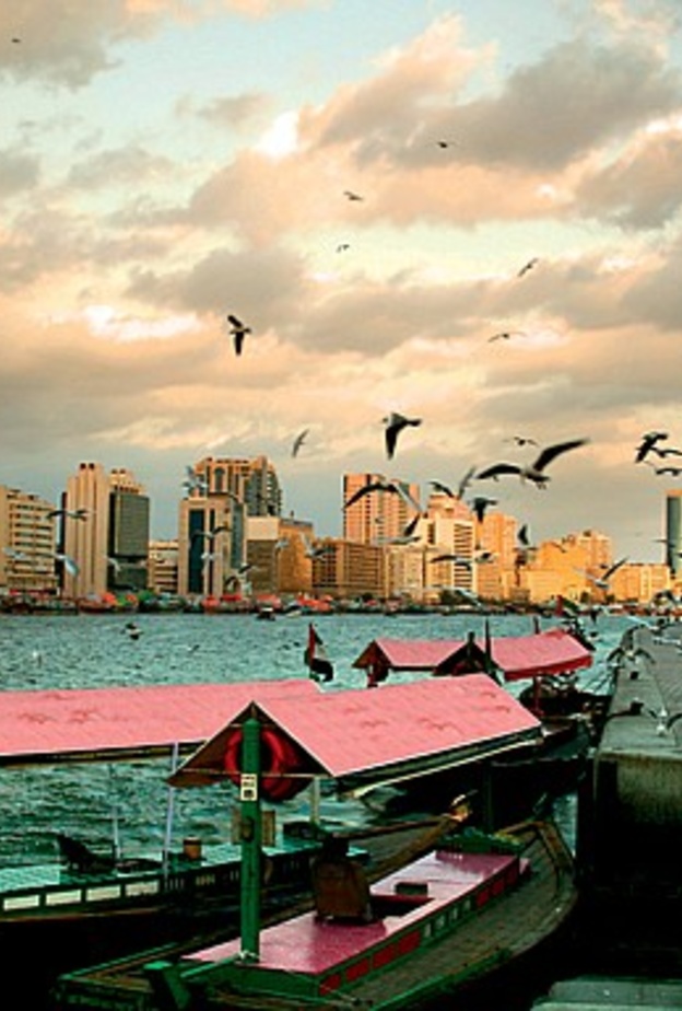 دبي .. تناغم المدينة النابضة بالحياة مع الثقافة والفن والترفيه ..