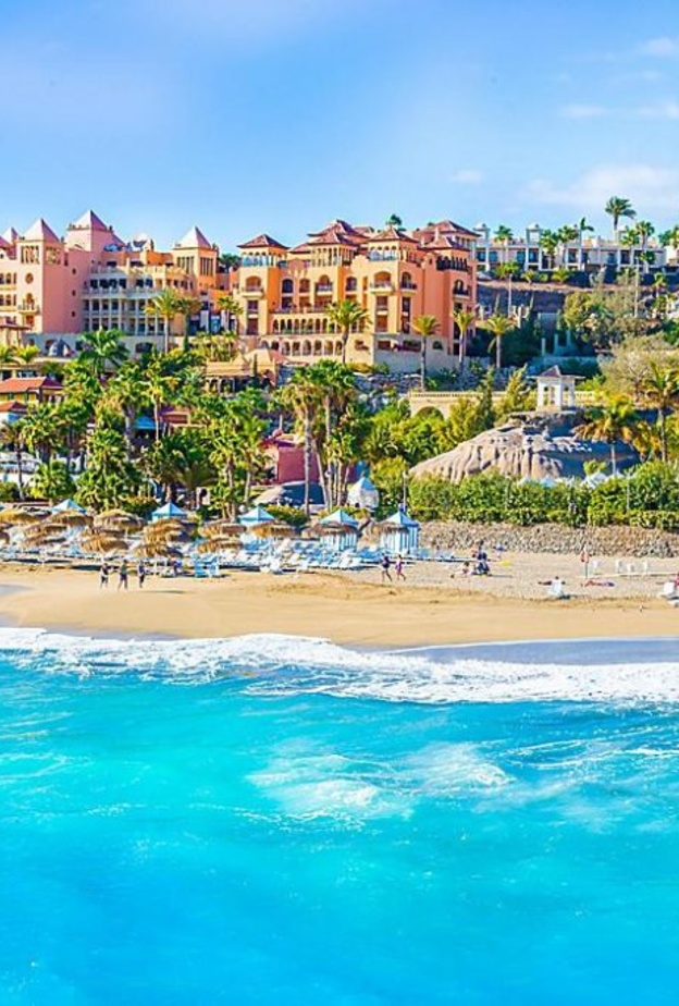 5 جزر أوروبية دافئة في فصل الشتاء .. تعرفوا عليها