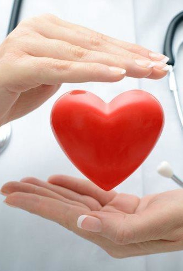 من لديه تاريخ في ارتفاع ضغط الدم أو ارتفاع السكر بالدم