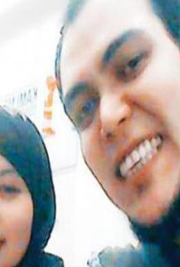 اليان مع زوجته