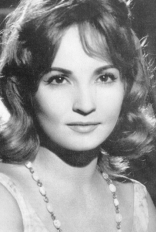 شادية من أصول تركية