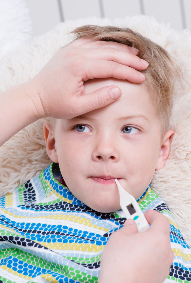الطريقة السليمة لقياس درجة حرارة الطفل