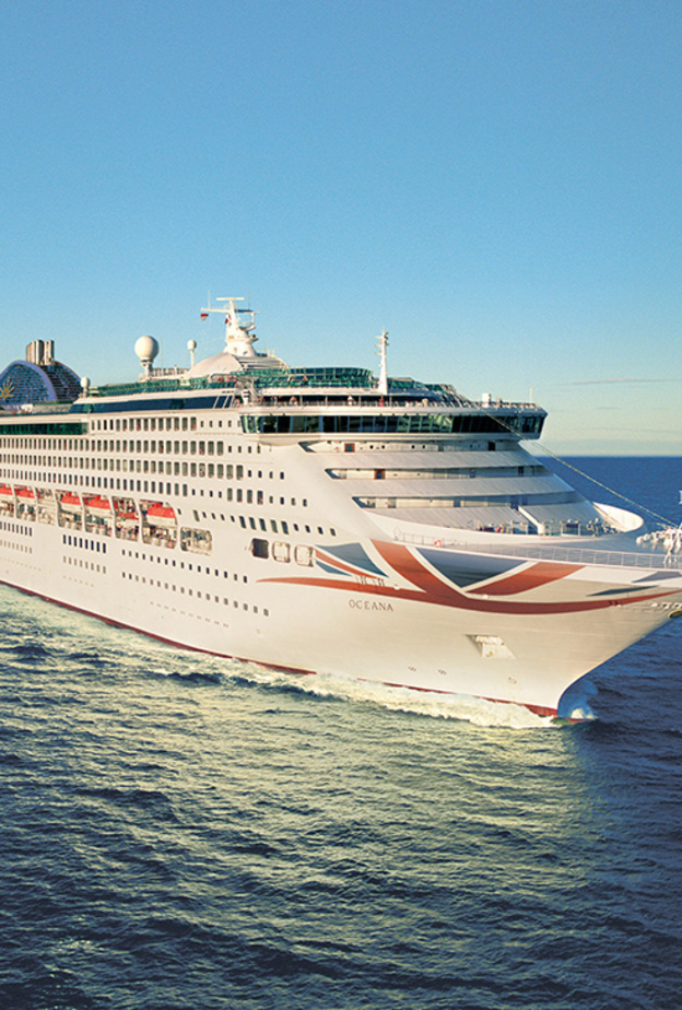 دبي ترحب بالسفينة السياحية "أوشيانا" في أول رحلة لها إلى منطقة الخليج