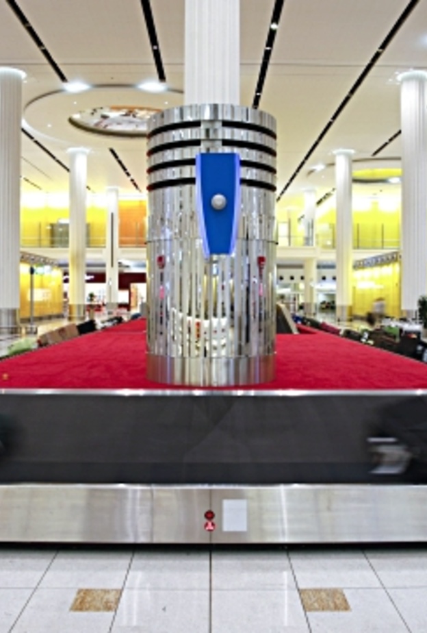 يستخدم مطار دبي الدولي أكثر أنظمة الأمتعة تطورا في العالم