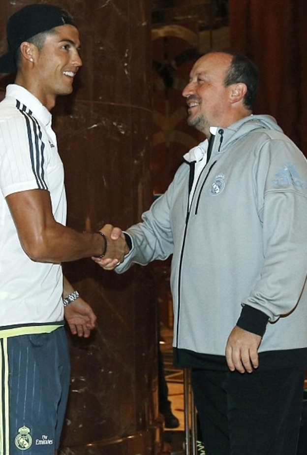  كريستيانو رونالدو ورافاييل بينيتيز