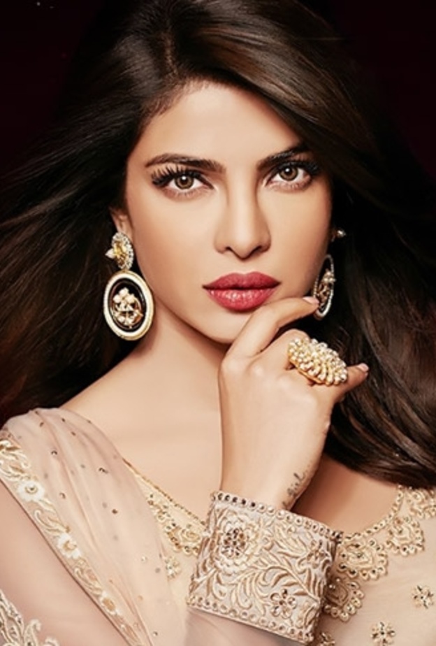 محاولة القفز من النافذة