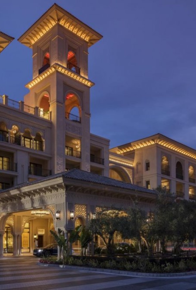 منتجع فور سيزونز دبي في جميرا بيتش