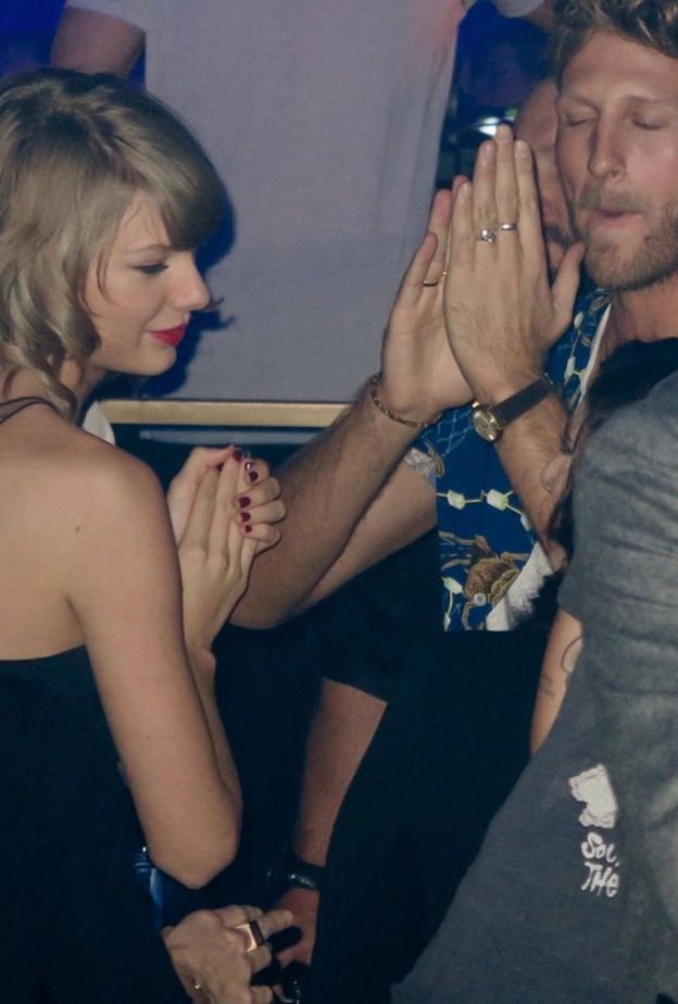 اخر ظهور لتايلور