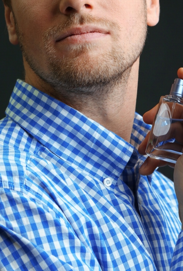 عطرك أيها الرجل يجذب المرأة كيف؟