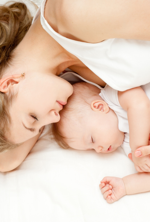 ما هي أسباب ثبات الوزن المكتسب بعد الولادة!؟