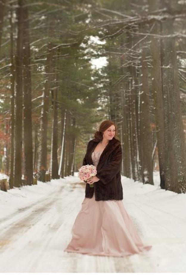  أجمل صور الزفاف على البساط الأبيض