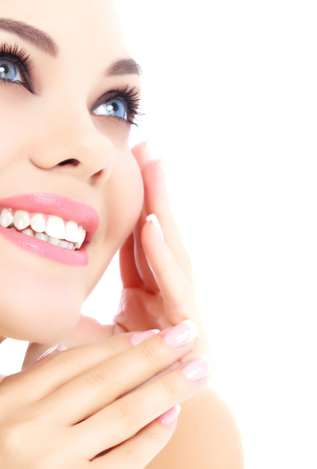 3  طرق للتخلّص من تشقّقات الشفاه ما هي؟