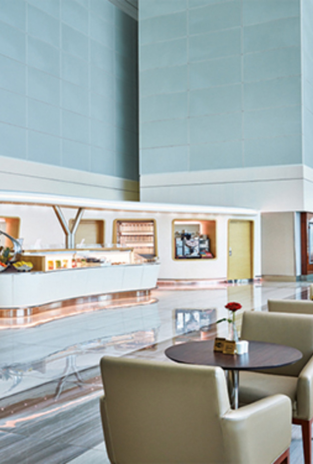 صالات طيران الإمارات الخاصة في مطار دبي الدولي لجميع ركاب الناقلة