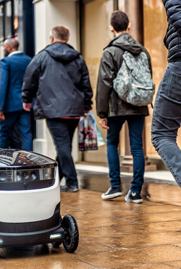 Starship .. روبوت لتوصيل الطعام !