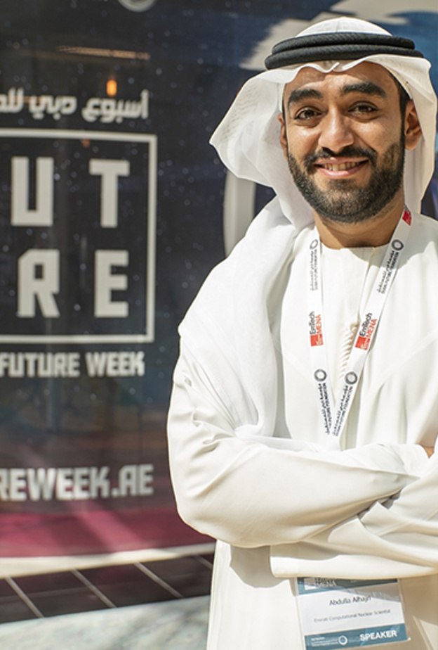 عبد الله الهاجري .. مبتكر إماراتي يقدم تجربته في تطوير مستقبل الطاقة